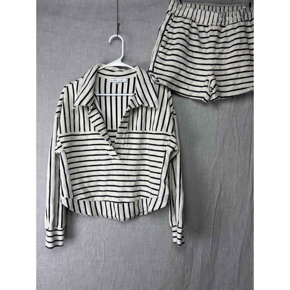 Sincerely Jules Cream and Black Striped Set Size M